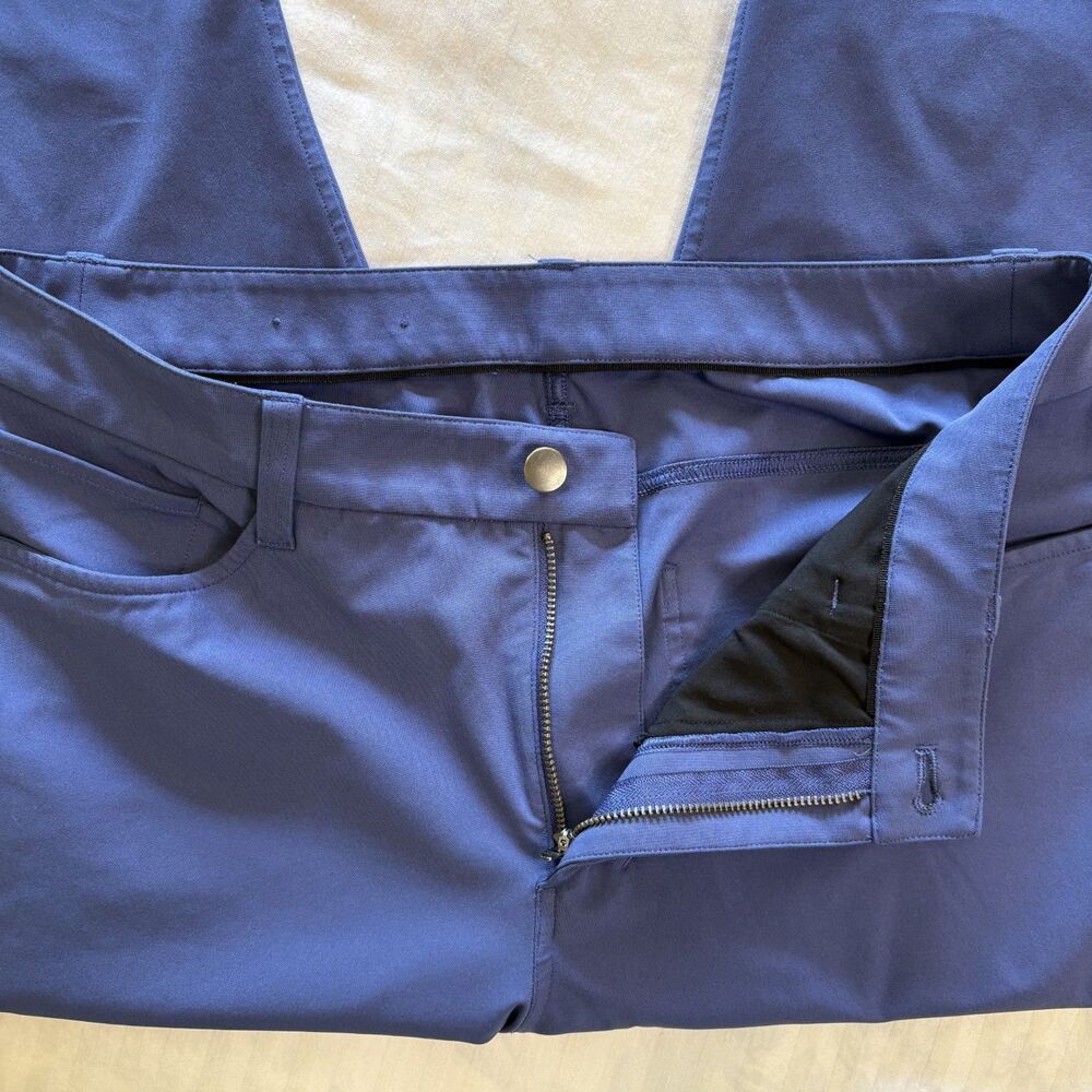 Lululemon ABC Slim-Fit 5 Pocket Pant - Picture 2 of 4